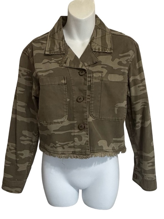 Sanctuary Jackets & Blazers - Sanctuary Olive Camo Cropped Utility Jacket with Frayed Hem
